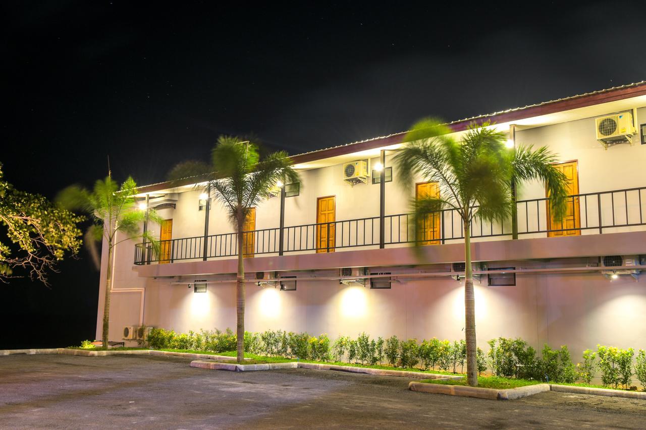 Sea Stone Hotel 洛坤府 外观 照片